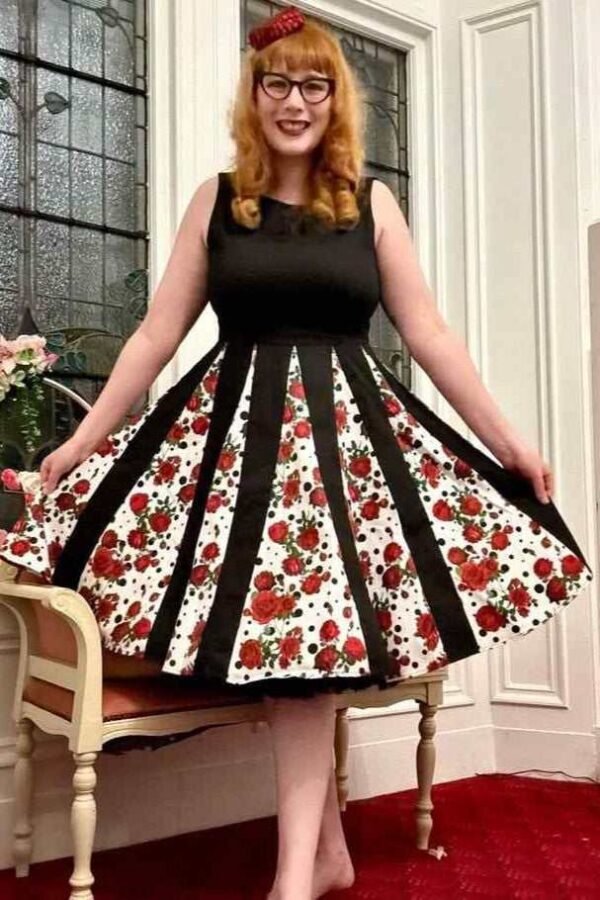 Judith Black Red Rose Print Skirt Retro Swing Dress