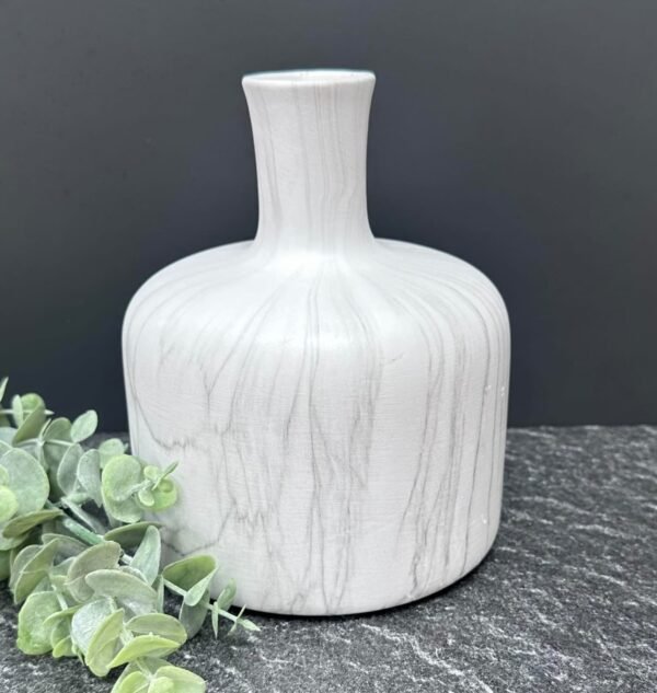 MINERVA VASE